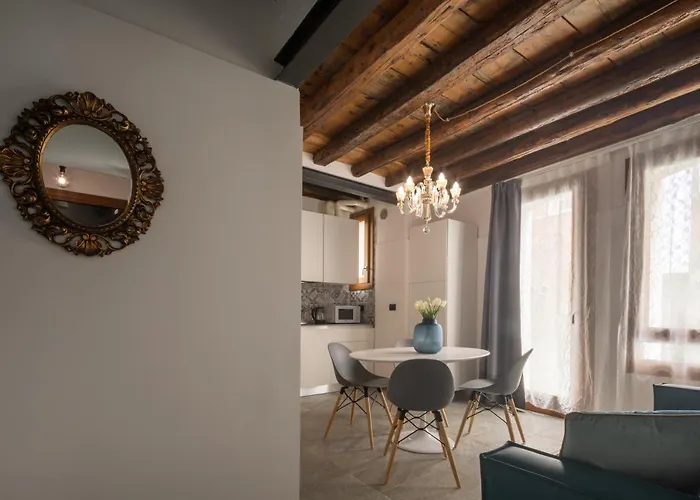 Castello With Garden R&r Appartement *