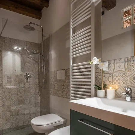 Castello With Garden R&r Apartment